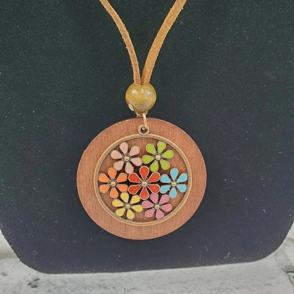 Metal and Wood Flower Earring and Necklace Set - Picture 2 of 3
